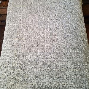 Handmade Bedding - Handmade Boho Fringed Ivory Crochet Coverlet Handmade Bedding - Handmade Boho Fringed Ivory Crochet Coverlet